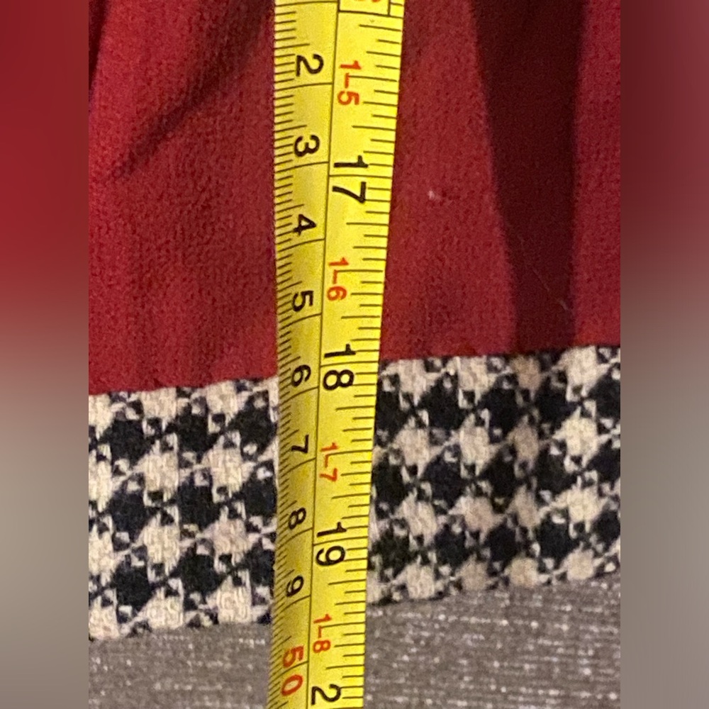 Vintage Houndstooth Crimson Childs / Small Cape w/ Hood #9582 - Picture 9 of 14